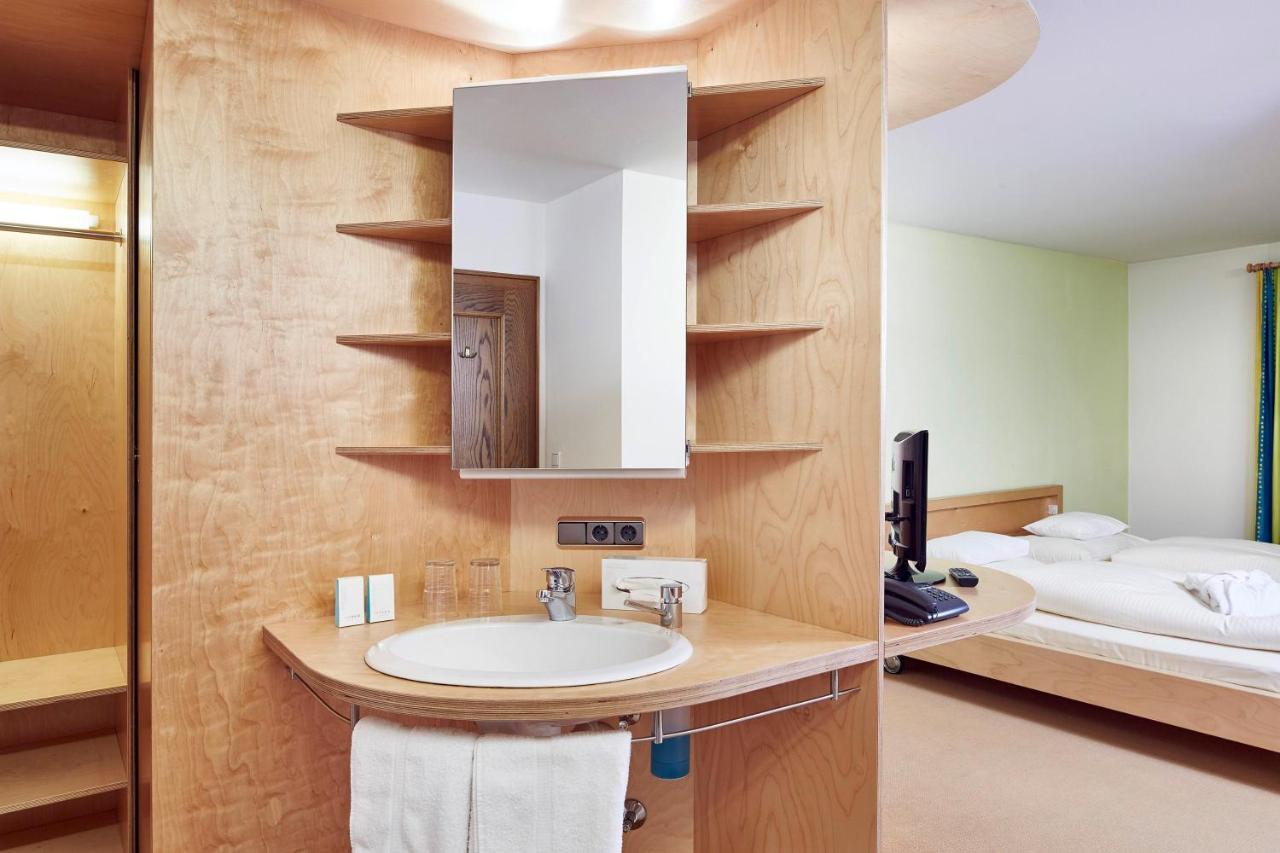 Keyone Rooms Loisach Lermoos Exteriör bild